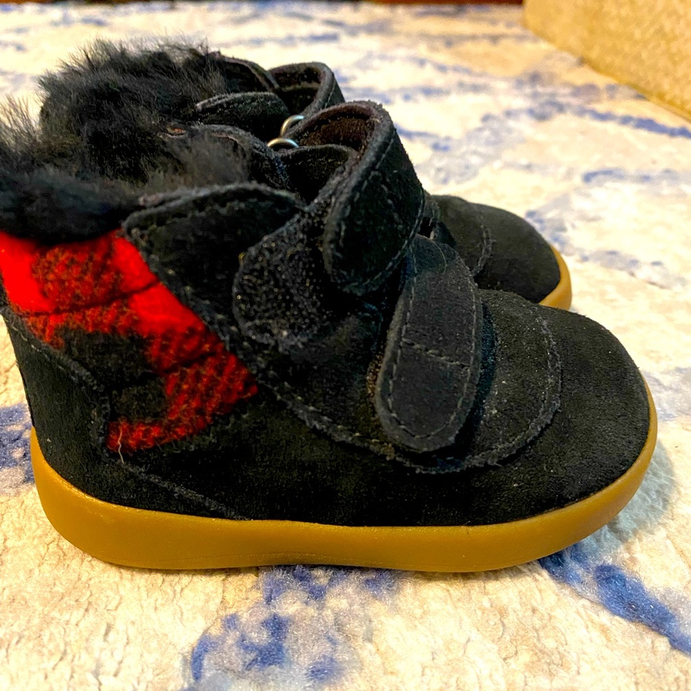 UGG boots never worn